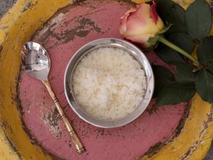 milk rice in a silver dish