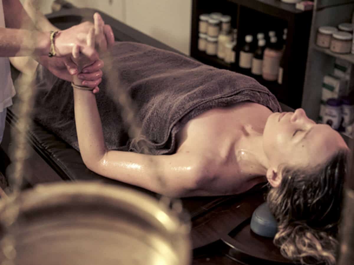 Ayurvedic massage that we offer in our Bondi clinic